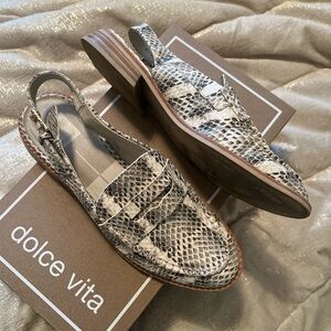 Dolce Vita Women's Snakeskin Hardi Loafers